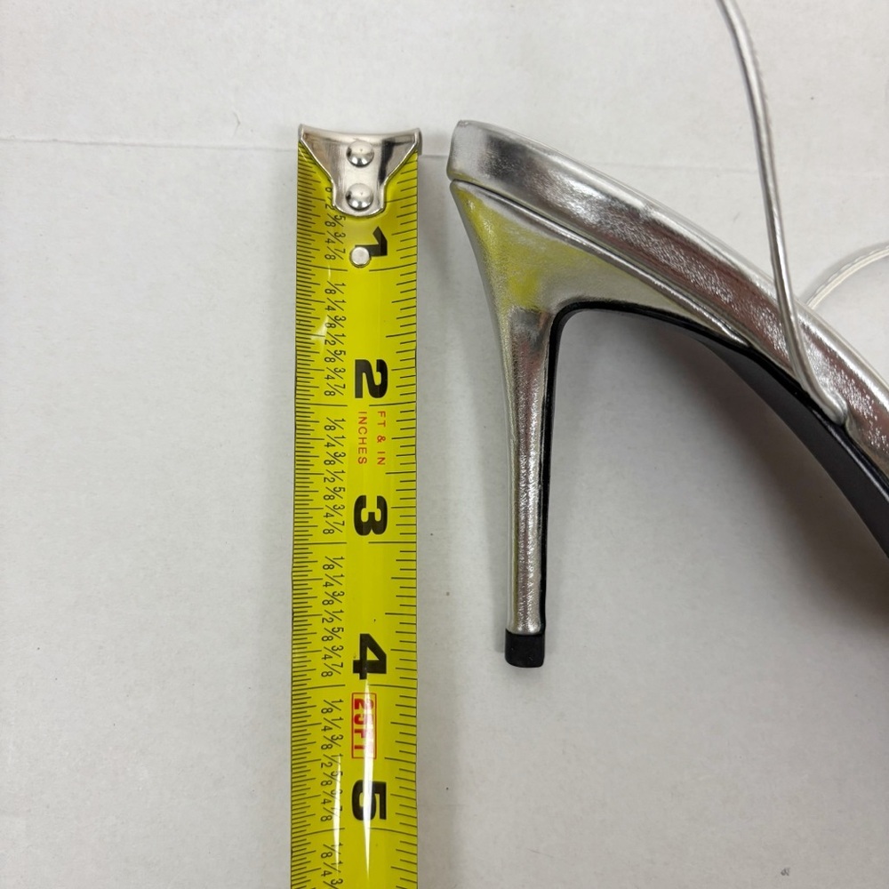 FEMME LA 3.0 Barely There Sandal in Plata Size 36 - Picture 14 of 14